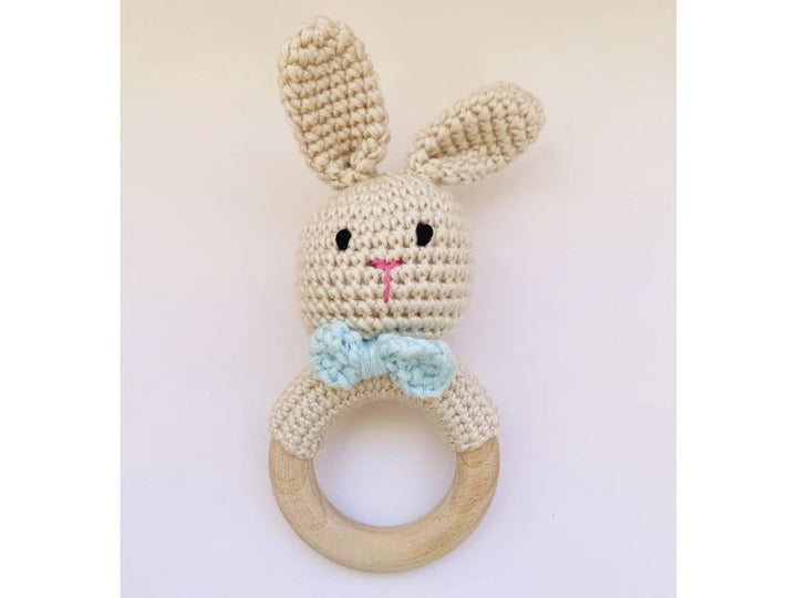 Hochet lapin au crochet - douceur &amp; éveil