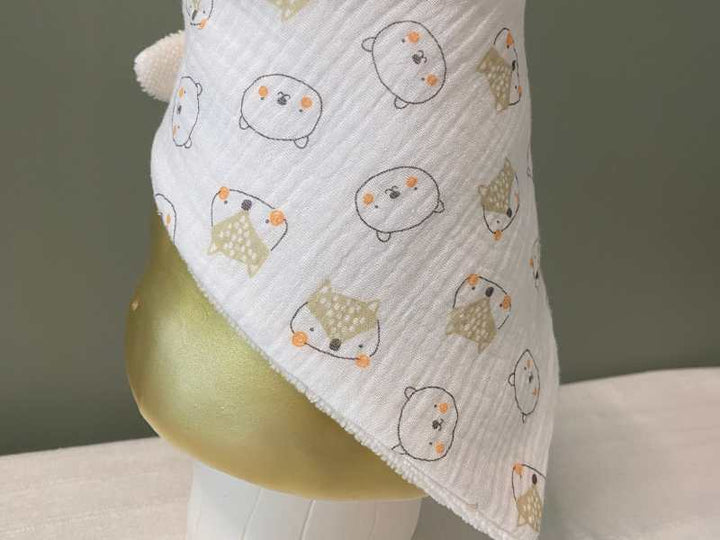 Bavoir bandana en gaze de coton &amp; éponge bambou – motifs - Made in Berry