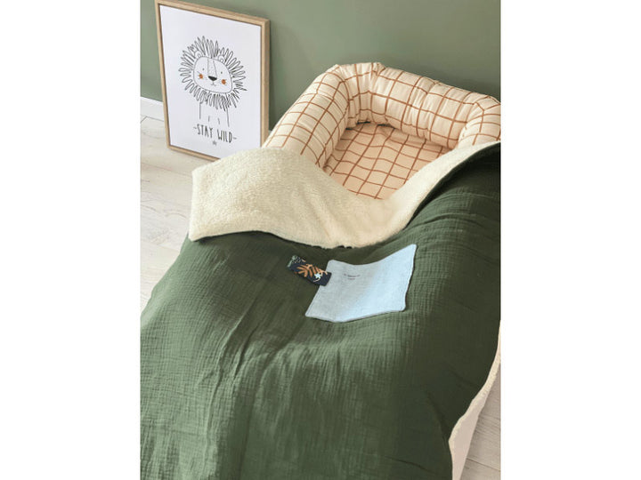 Couverture en gaze de coton &amp; fourrure mouton – kaki, douce &amp; cosy