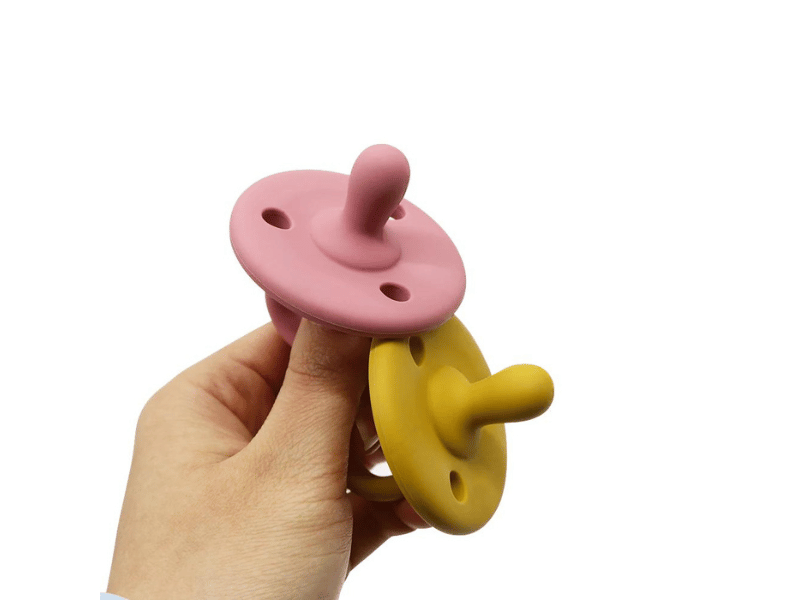 Tétine en silicone 6/36 mois