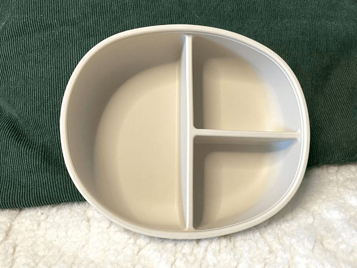 Lunch box lion avec couvercle en silicone - Sable